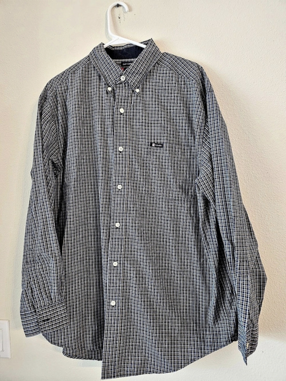 Chaps Plaid Button Down in Blue & White Size Large